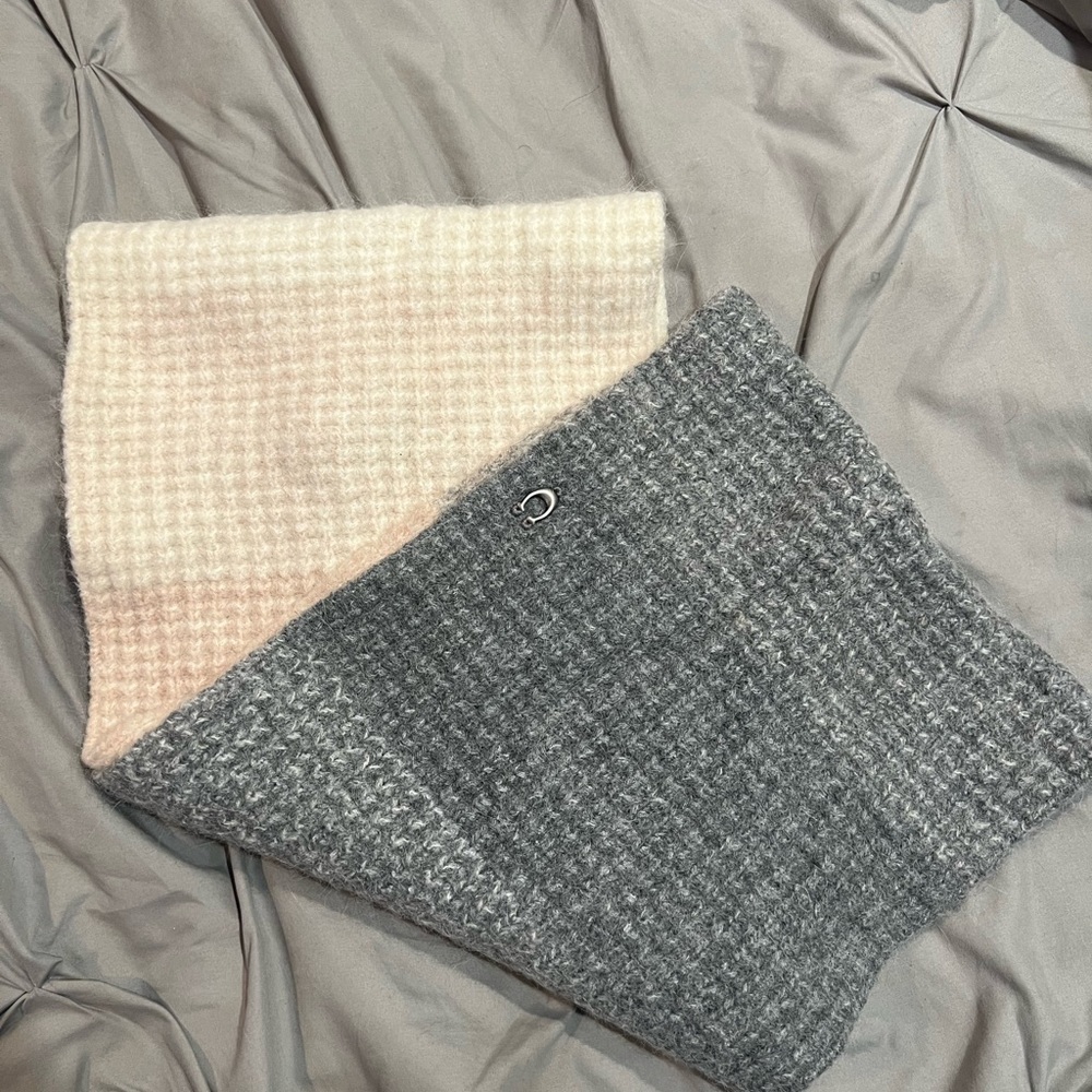 semi-new coach scarf